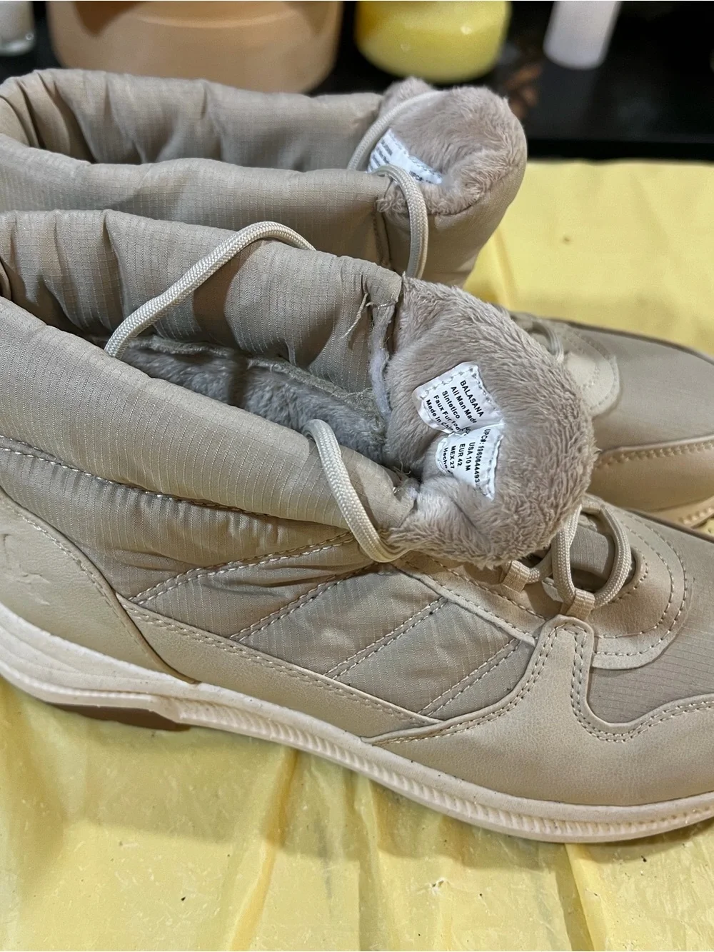 Women's Beige Faux-Fur Lined Winter Sneakers